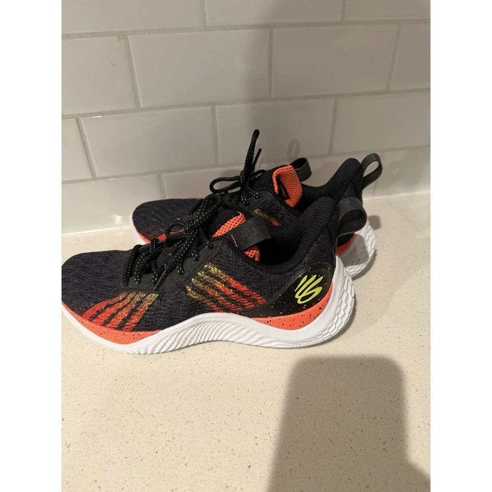 Under Armour product pair